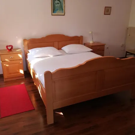 Perkovic Apartment Sibenik
